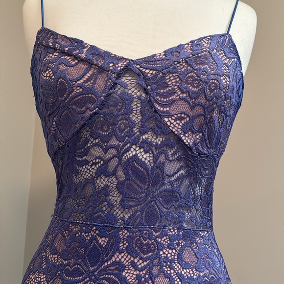 Lace blue size large - Picture 3 of 4